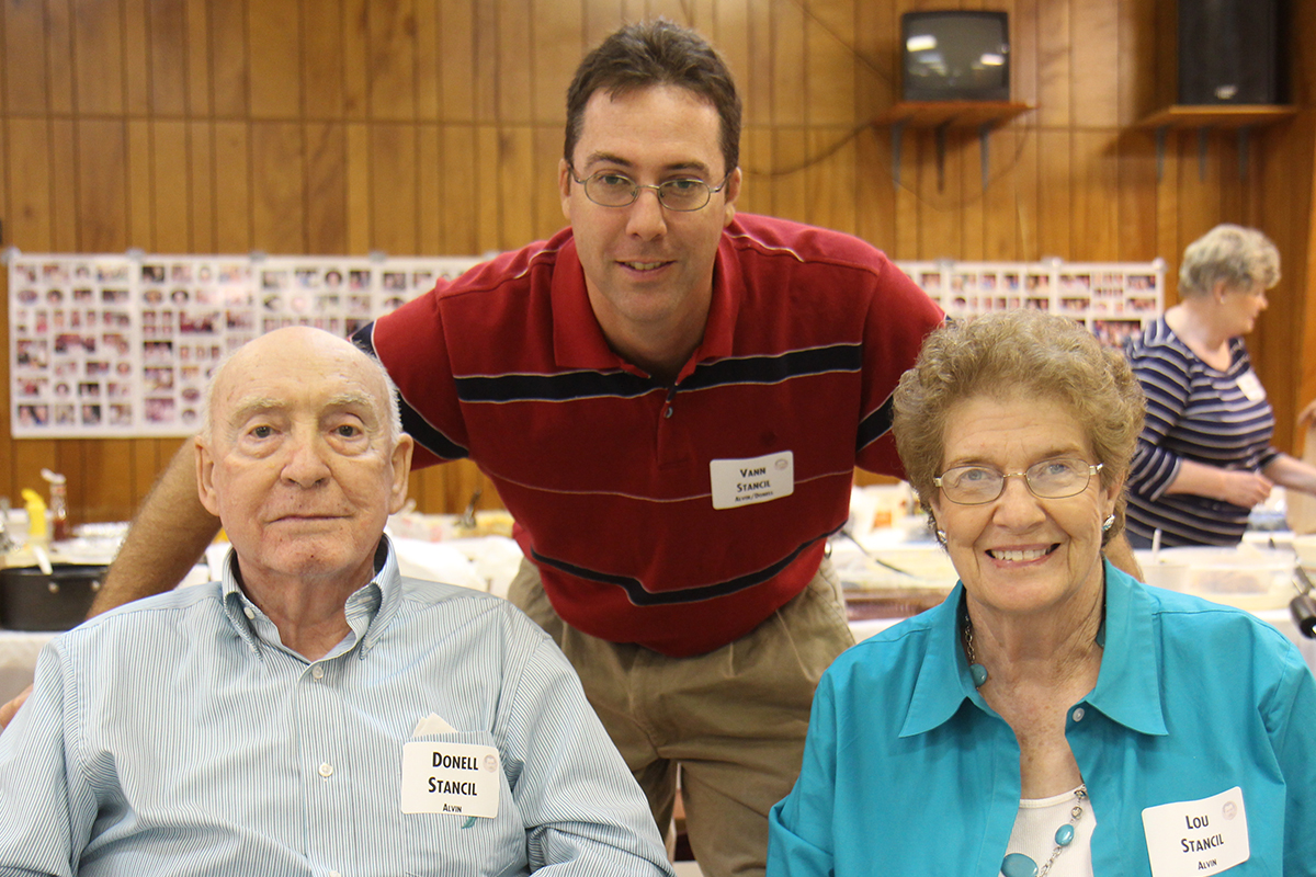 Lou and Donell at the 2007 Stancil Reunion.
