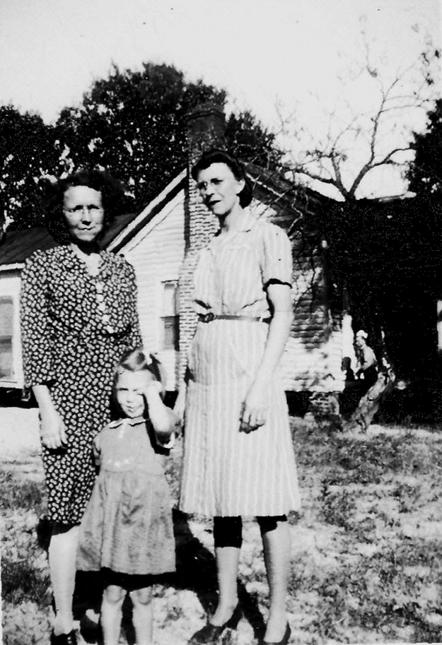 Leafy Stancil Edwards with Jo Ann and Carrie Mozelle Stancil Campbell.