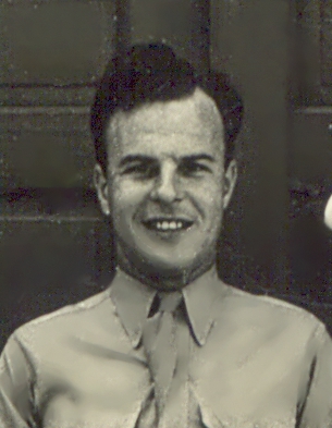 Robert Earnest Dennison headshot.
