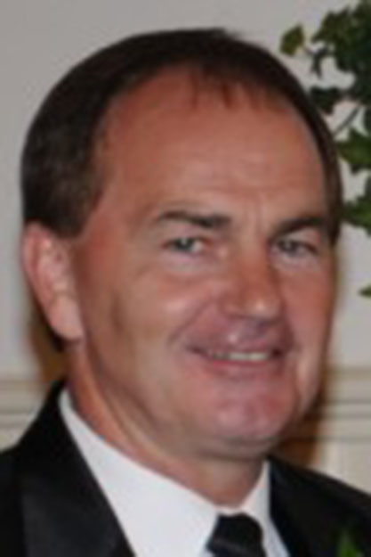 Randy Nelson Pope headshot.